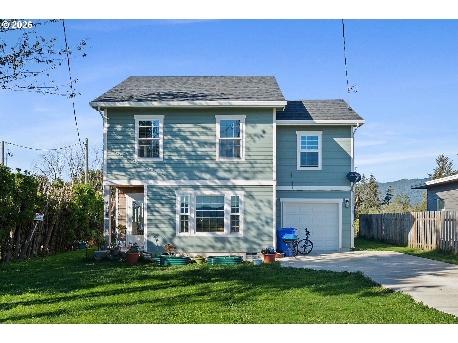 4004 12th Street Tillamook, OR 97141 - Photo 1 of 19