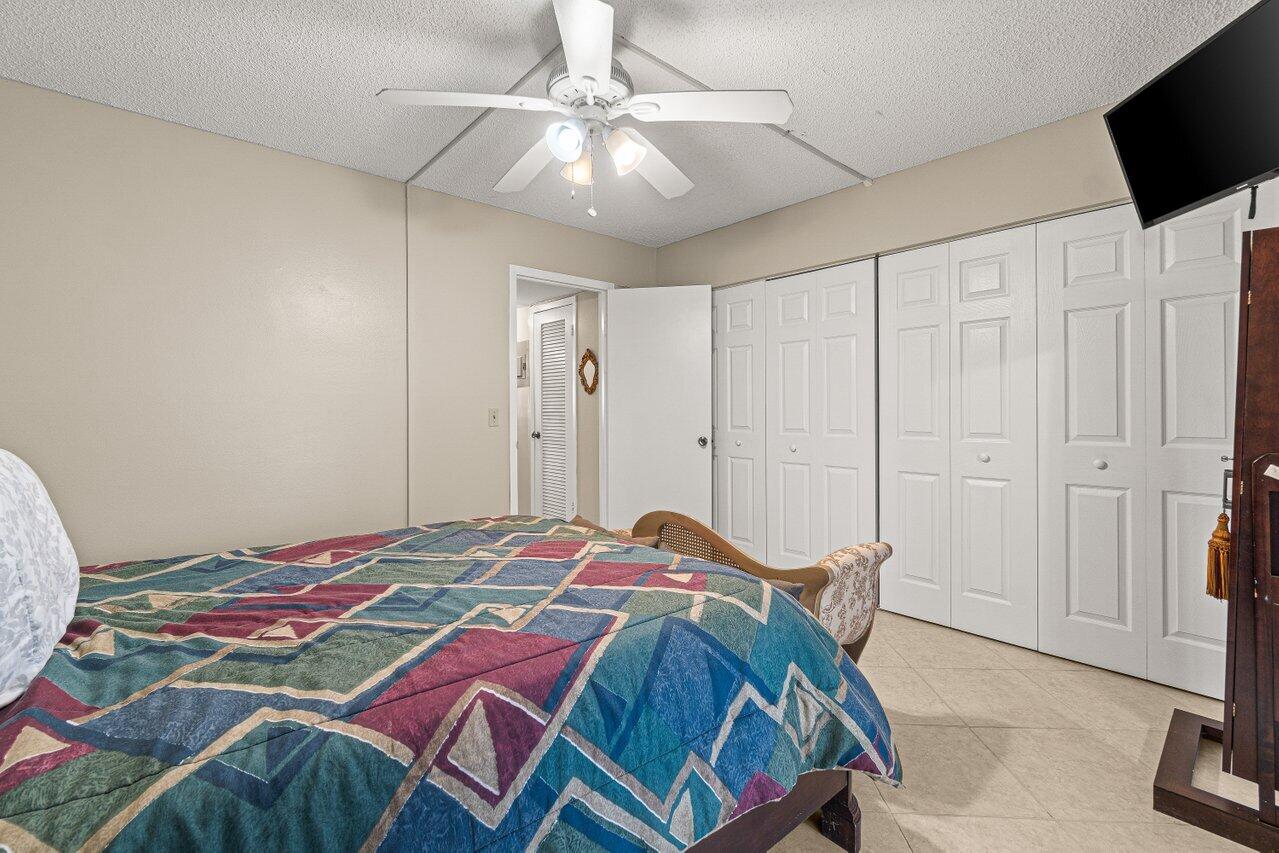 175 Suffolk F Boca Raton, FL 33434 - Photo 14 of 23 017-175SuffolkE-BocaRaton-FL-33434-SMALL