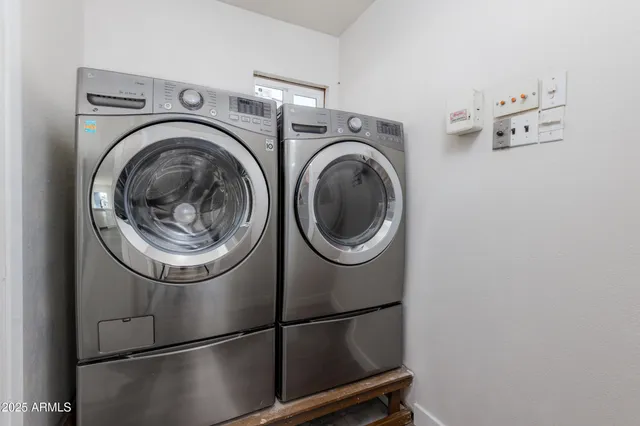 $560,000 | 2936 West Michelle Drive, Phoenix, AZ 85053