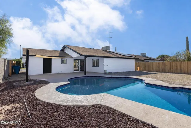 $550,000 | 2936 West Michelle Drive, Phoenix, AZ 85053