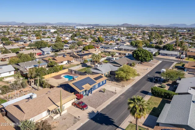 $560,000 | 2936 West Michelle Drive, Phoenix, AZ 85053
