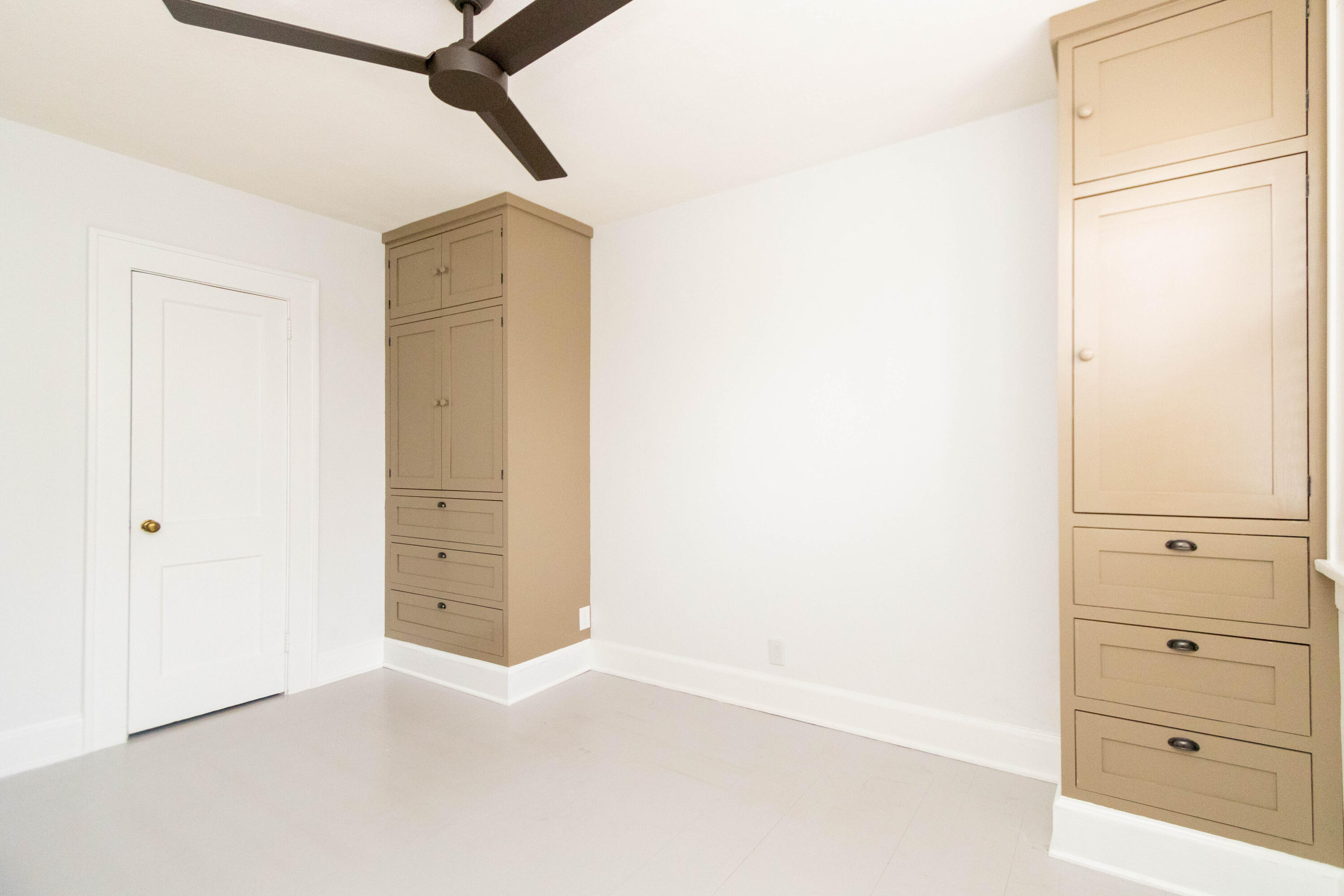 17 8th Avenue, Unit E Charleston, SC 29403 - Photo 31 of 39 IMG_3159