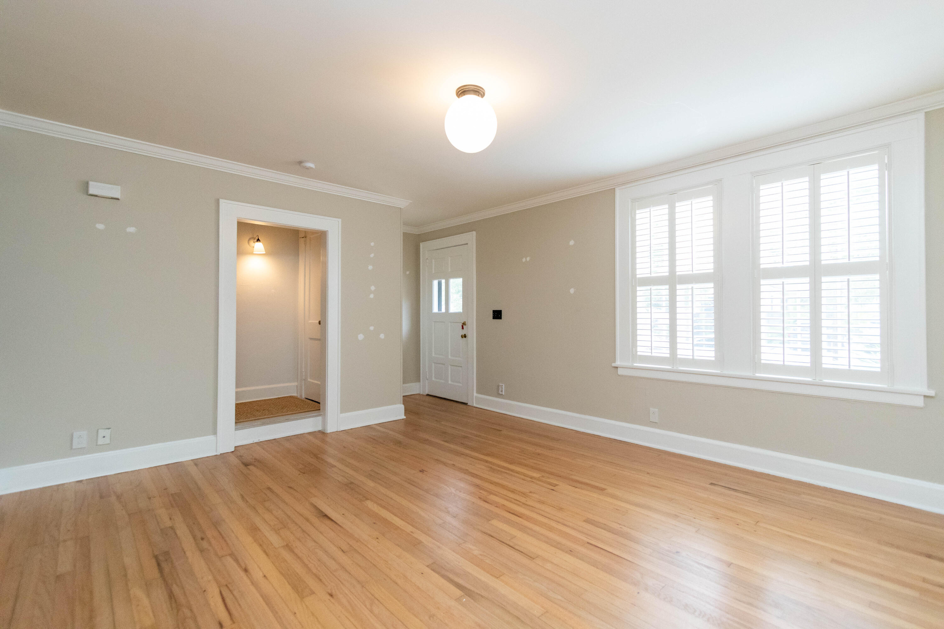 17 8th Avenue, Unit E Charleston, SC 29403 - Photo 9 of 39 IMG_3111