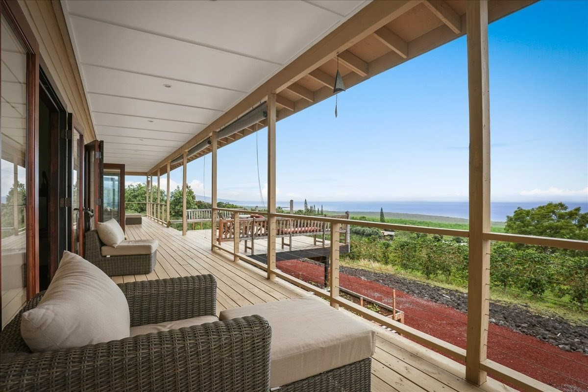 83-5706 Napoopoo Road Captain Cook, HI 96704 - Photo 10 of 26 Gallery Image 10