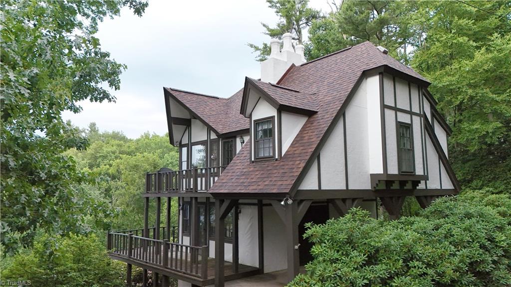 54 Overlook Way Fancy Gap, VA 24328 - Photo 25 of 32