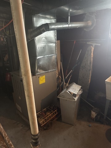 10436 South Calumet Avenue Chicago, IL 60628 - Photo 16 of 19