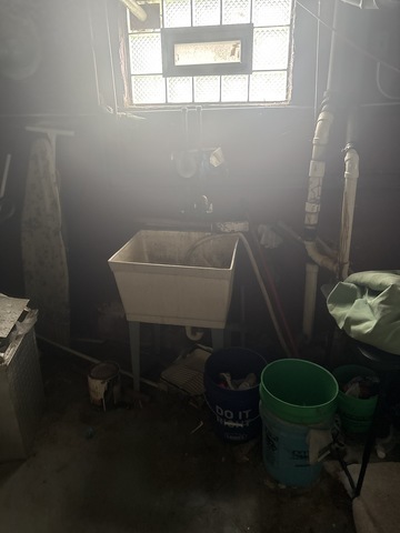 10436 South Calumet Avenue Chicago, IL 60628 - Photo 17 of 19