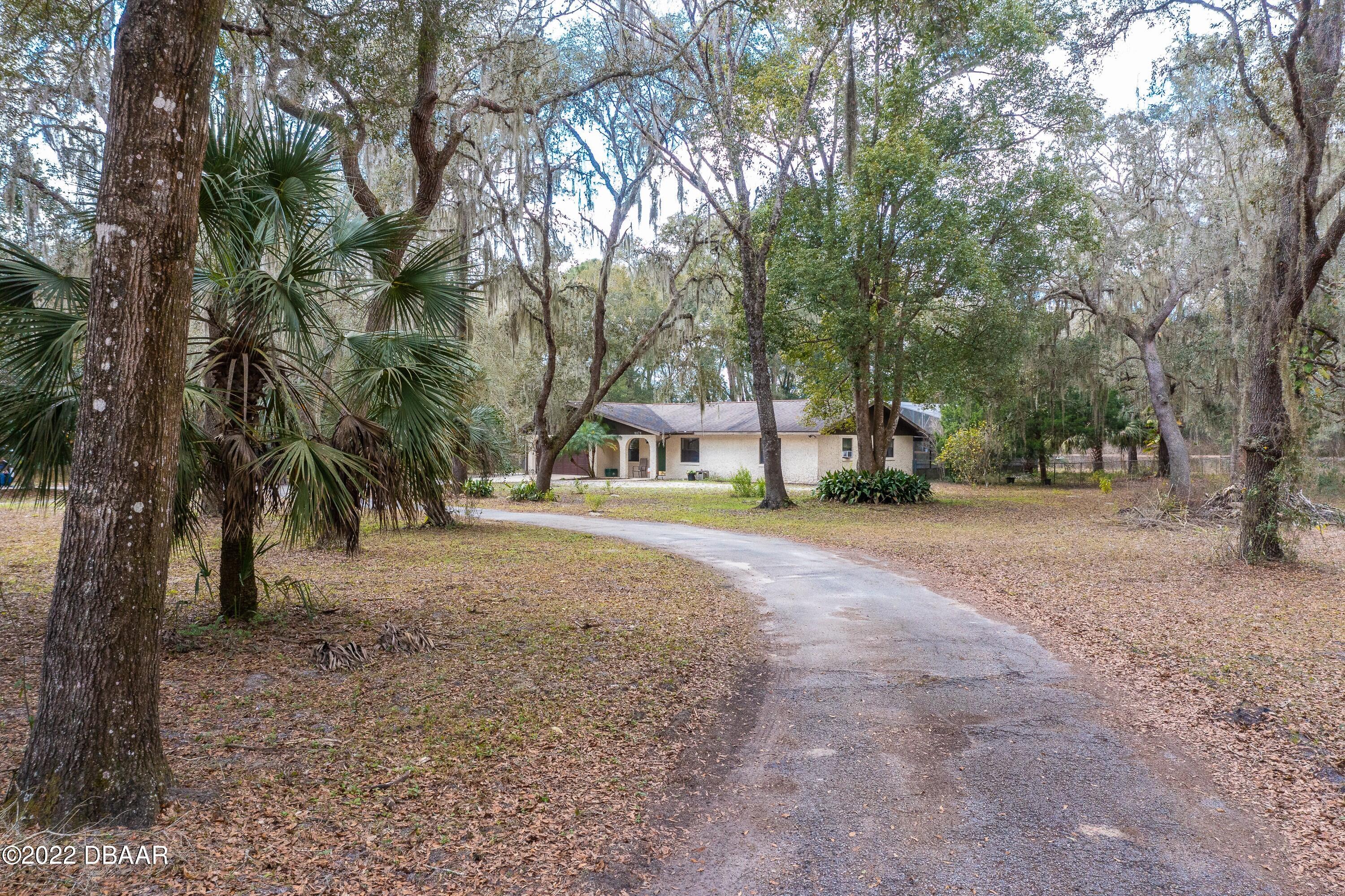 4474 Daugharty Road DeLand, FL 32724 - Photo 3 of 40 003_Driveway