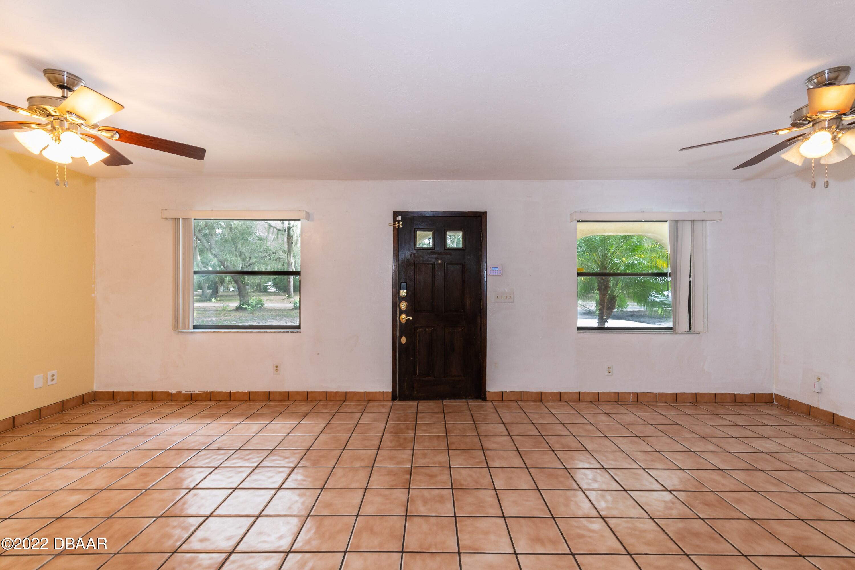 4474 Daugharty Road DeLand, FL 32724 - Photo 6 of 40 006_Living Room