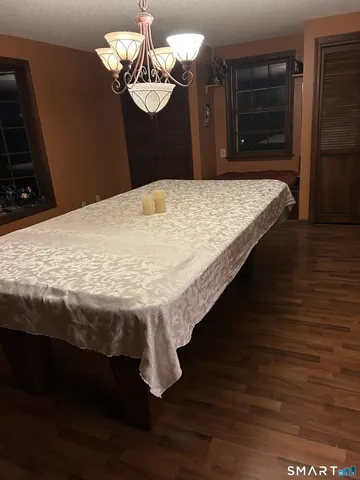 $585,000 | 15 Oxford Lane, Cromwell, CT 06416