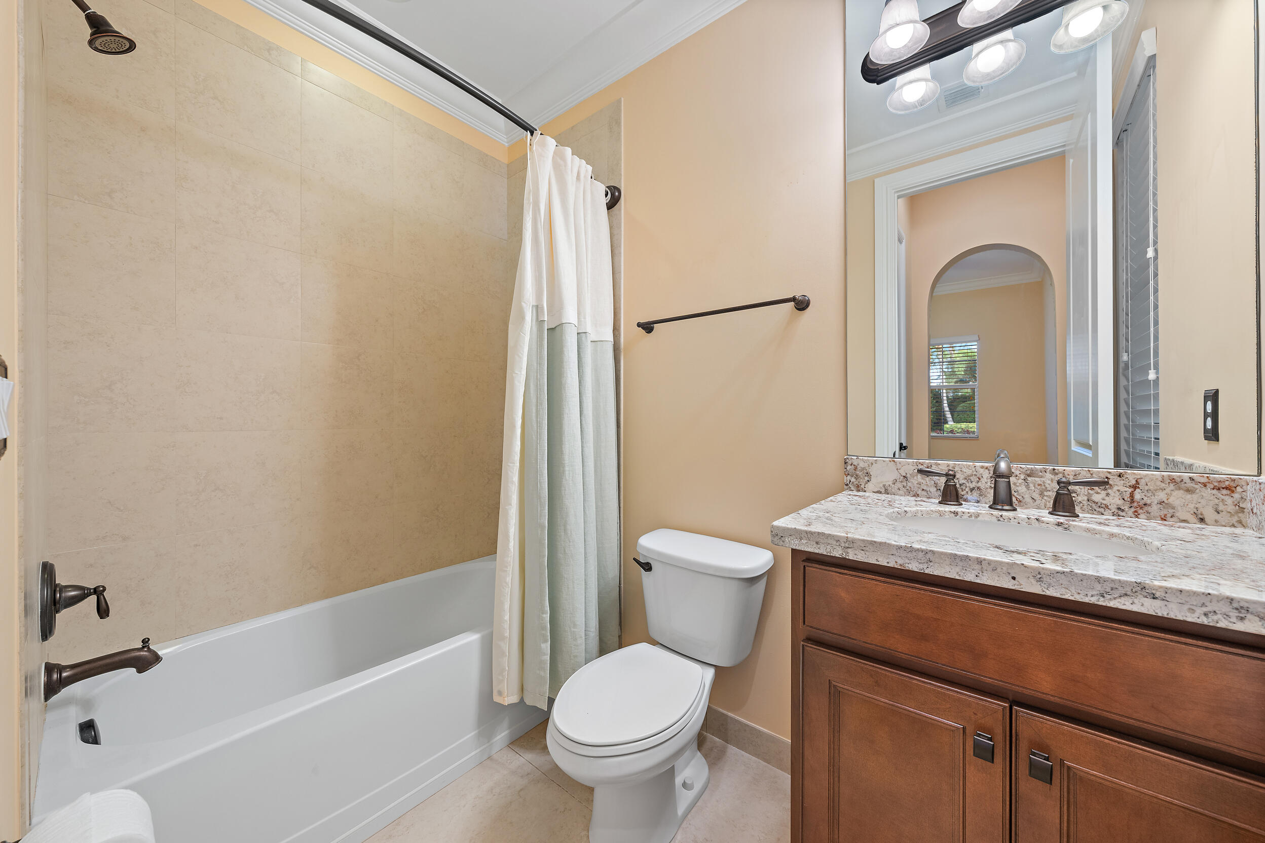 8176 Southeast Red Root Way Jupiter, FL 33458 - Photo 24 of 41 Guest Bathroom