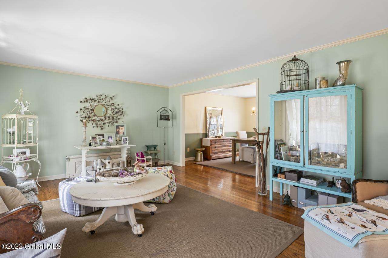 2262 Pine Ridge Road Schenectady, NY 12309 - Photo 17 of 27 Hommati.com-2262_Pine_Ridge_Rd_NY-03-31-