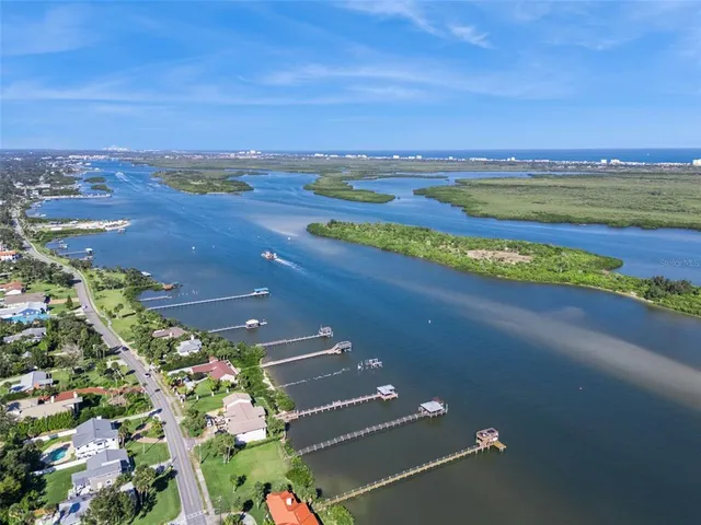 $224,500 | 222 Shangri La Circle, Edgewater, FL 32132