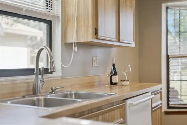 $215,000 | 222 Shangri La Circle, Edgewater, FL 32132