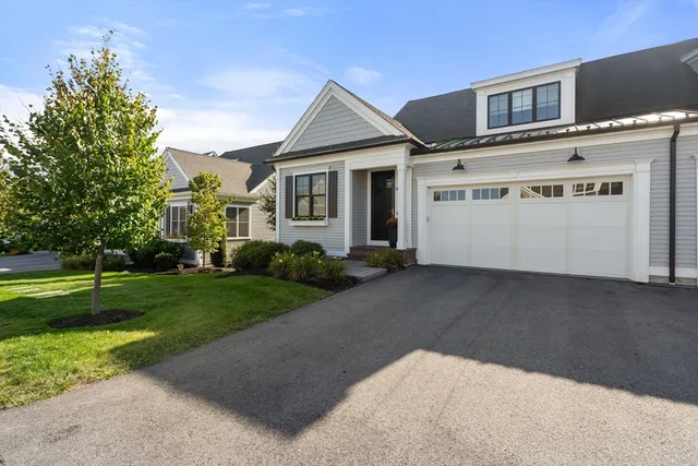 $1,249,900 | 18 Eagle Lane, Unit 21, Framingham, MA 01701