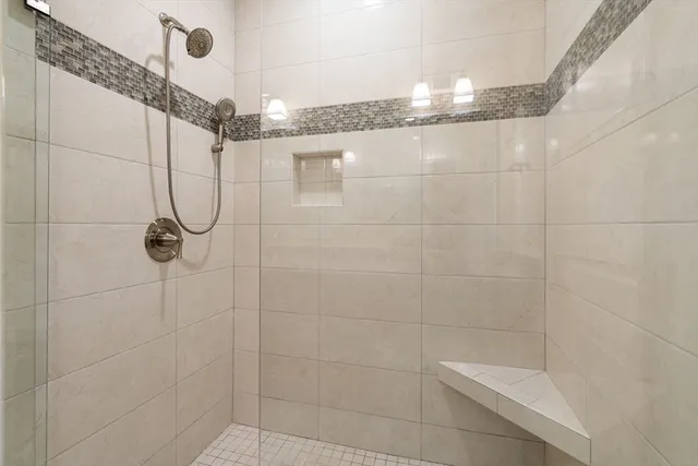 $1,249,900 | 18 Eagle Lane, Unit 21, Framingham, MA 01701