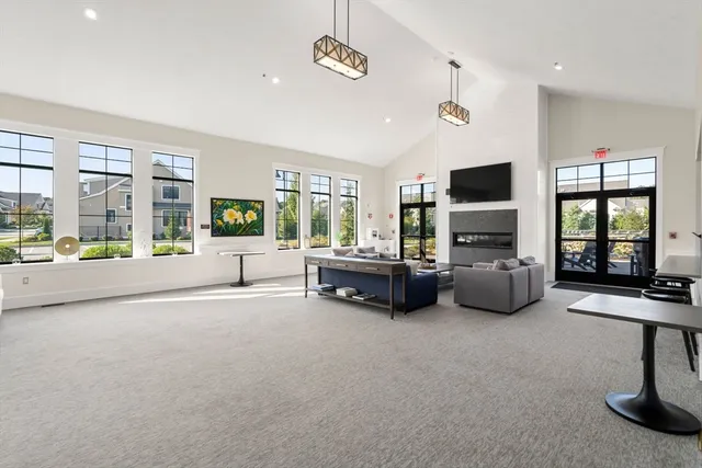 $1,249,900 | 18 Eagle Lane, Unit 21, Framingham, MA 01701