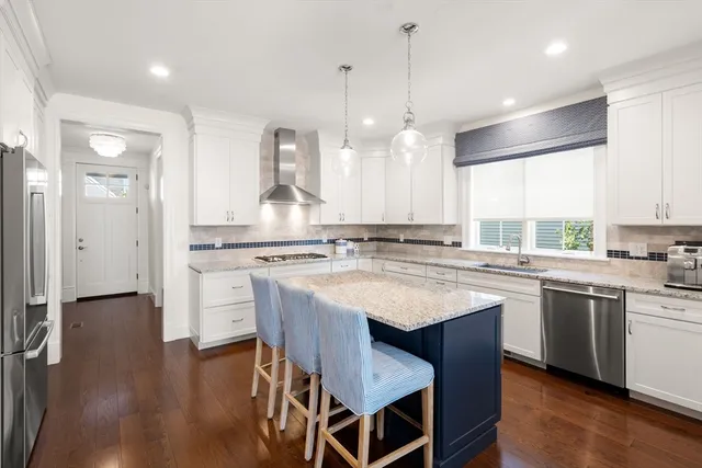 $1,249,900 | 18 Eagle Lane, Unit 21, Framingham, MA 01701