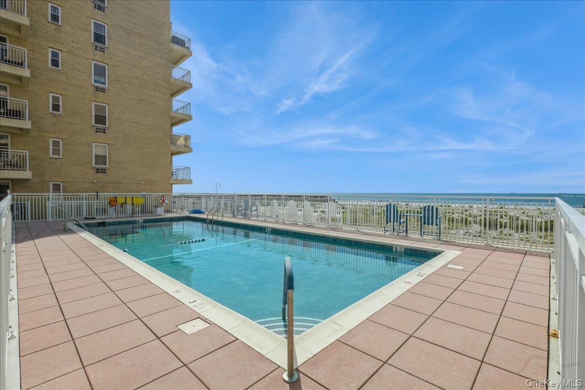 700 Shore Road, Unit 2E Long Beach, NY 11561 - Photo 26 of 31 a view of a terrace