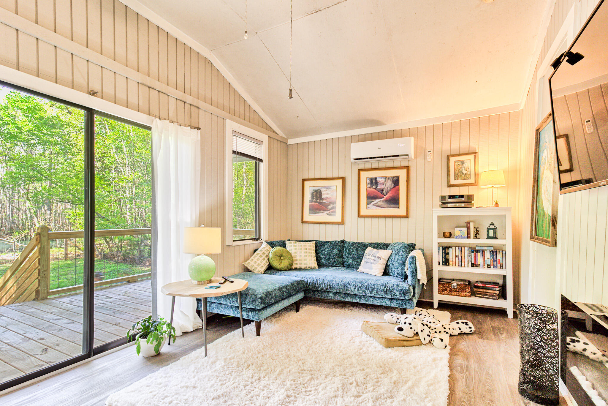 350 Shoofly Road Ridgeville, SC 29472 - Photo 12 of 21 Main living