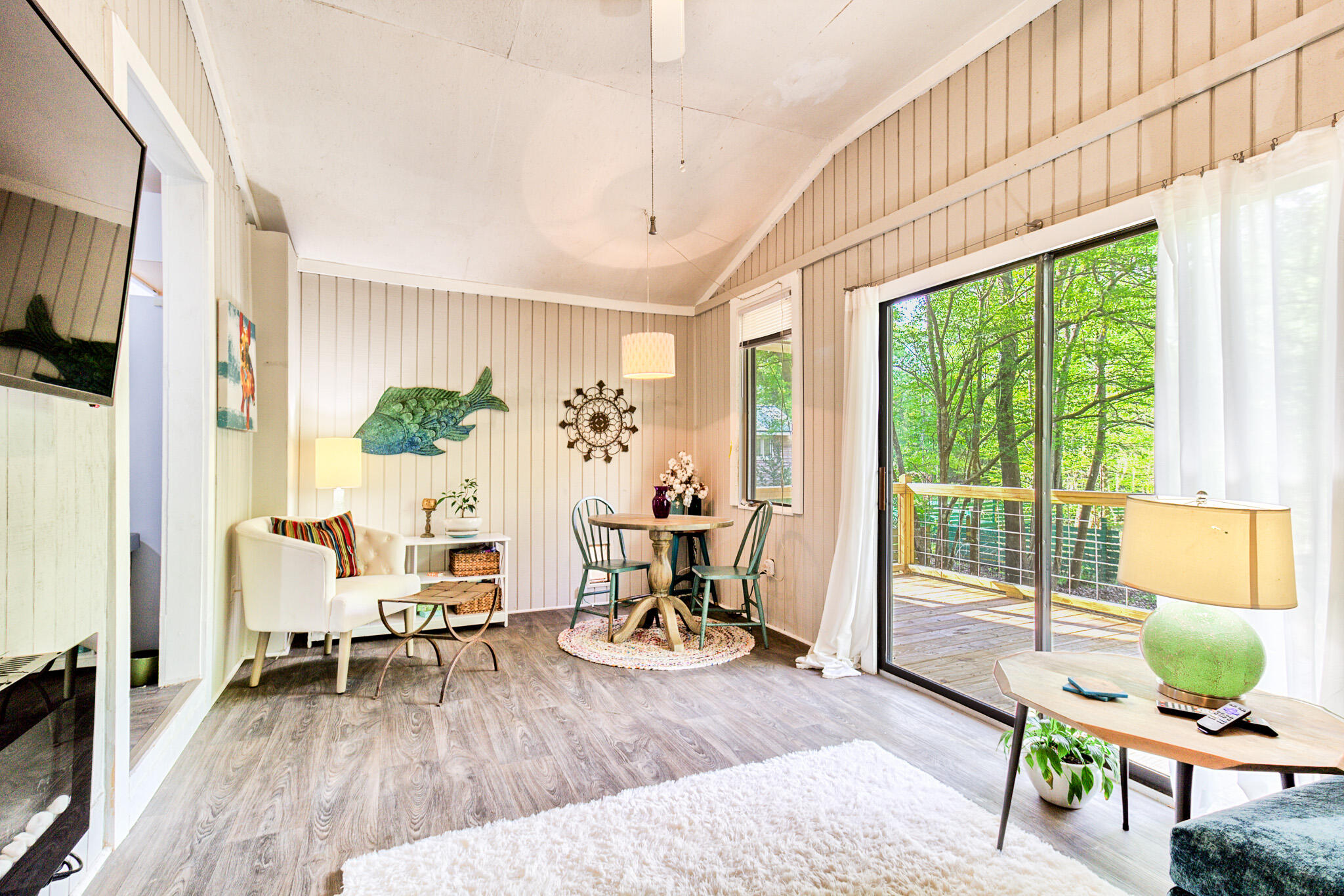 350 Shoofly Road Ridgeville, SC 29472 - Photo 9 of 21 Main living