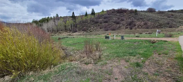 a view of an outdoor space with mountain view