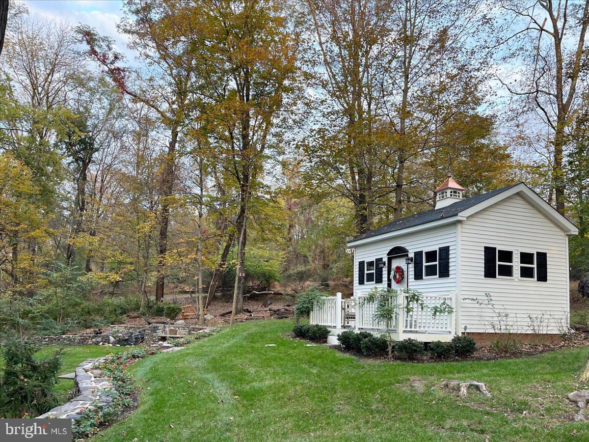 216 South Sugan Road New Hope, PA 18938 - Photo 54 of 66 Cottage-style garden shed