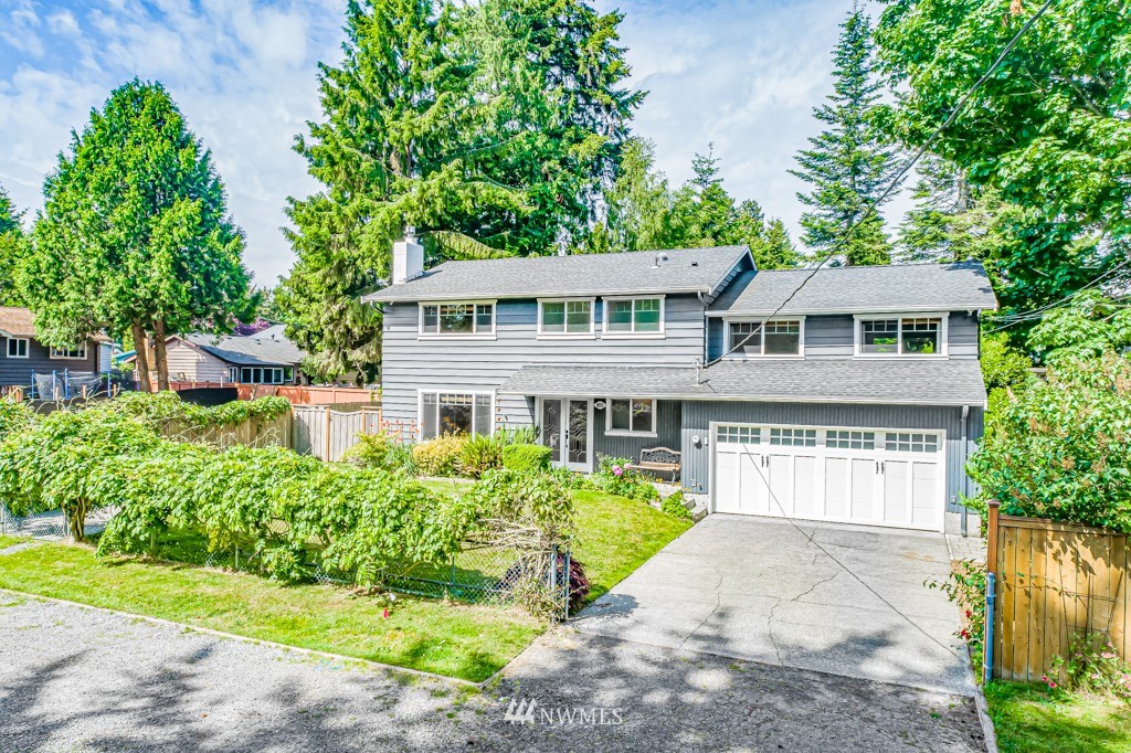 18315 6th Avenue Northwest Shoreline, WA 98177 - Photo 2 of 31