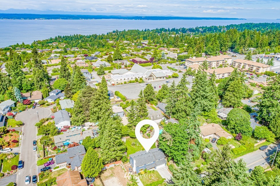 18315 6th Avenue Northwest Shoreline, WA 98177 - Photo 28 of 31