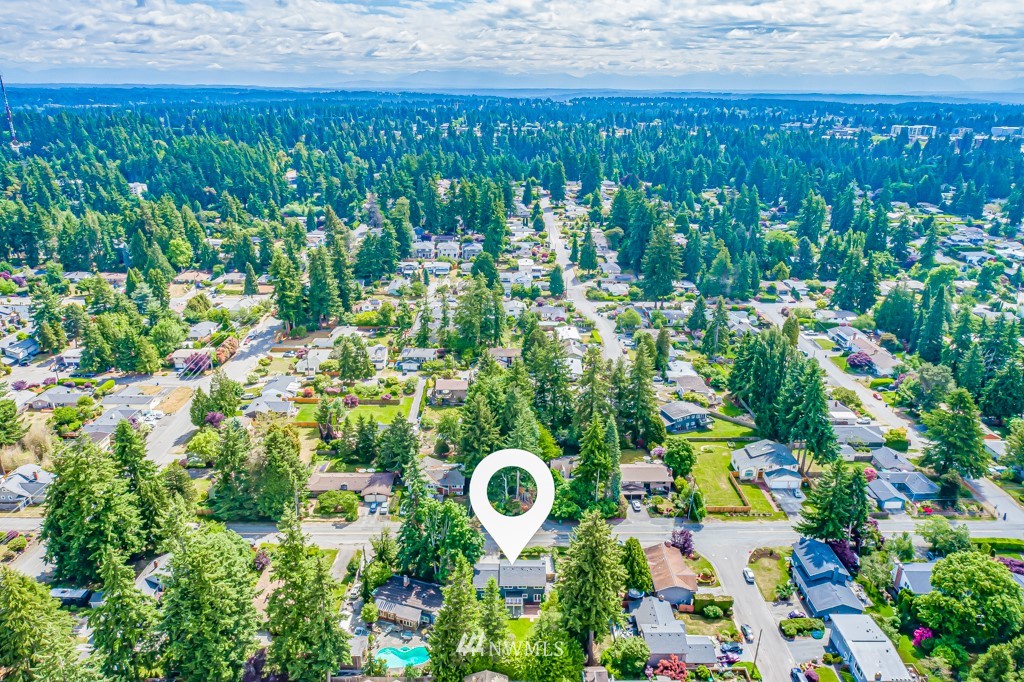 18315 6th Avenue Northwest Shoreline, WA 98177 - Photo 30 of 31