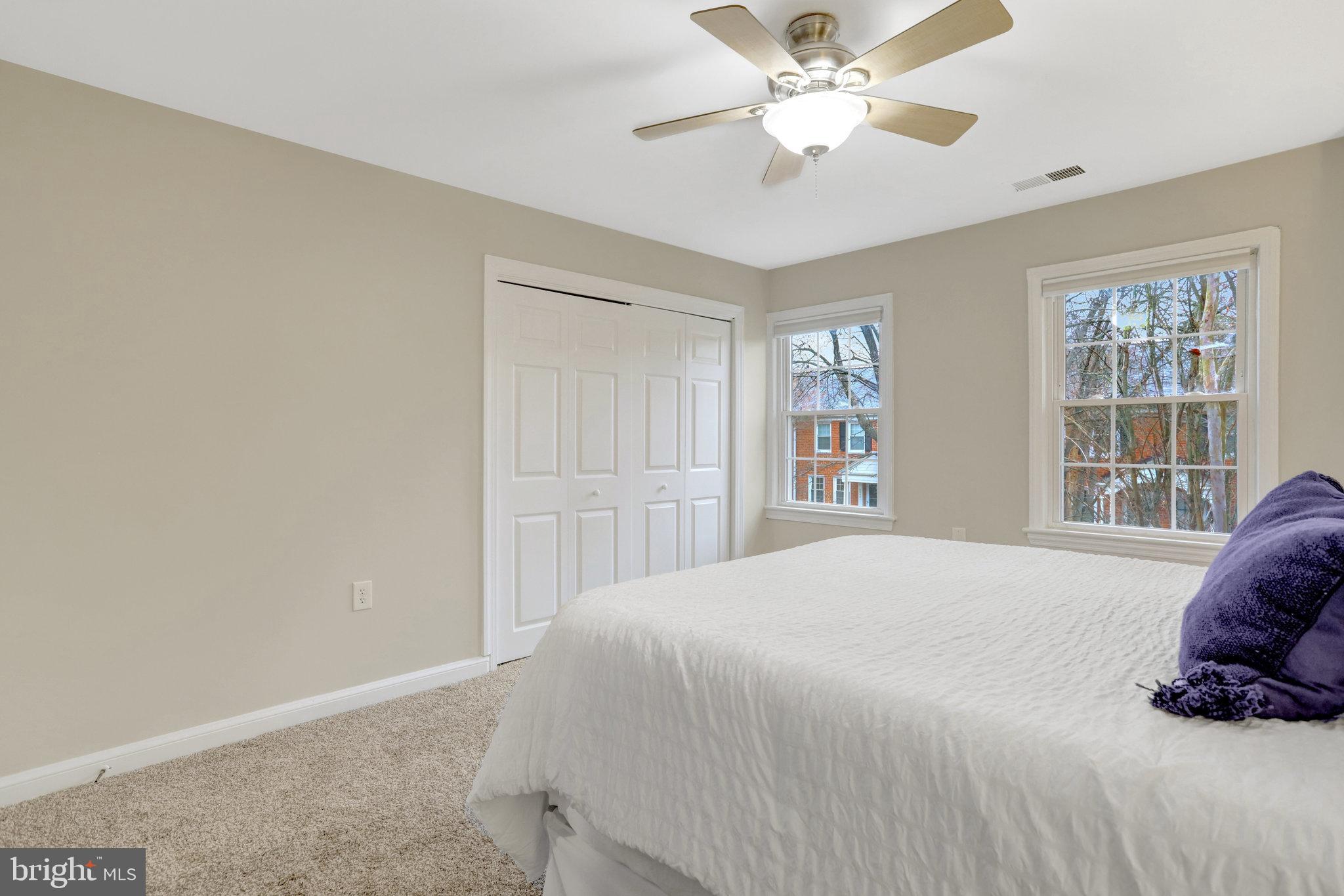 6514 10th Street Alexandria, VA 22307 - Photo 17 of 31 View of courtyard