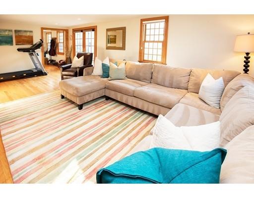 13 Stoddard Road Hingham, MA 02043 - Photo 11 of 30