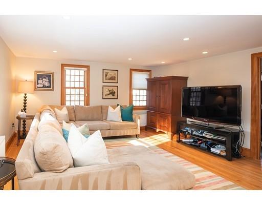 13 Stoddard Road Hingham, MA 02043 - Photo 13 of 30