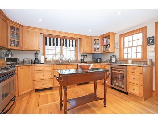 13 Stoddard Road Hingham, MA 02043 - Photo 16 of 30