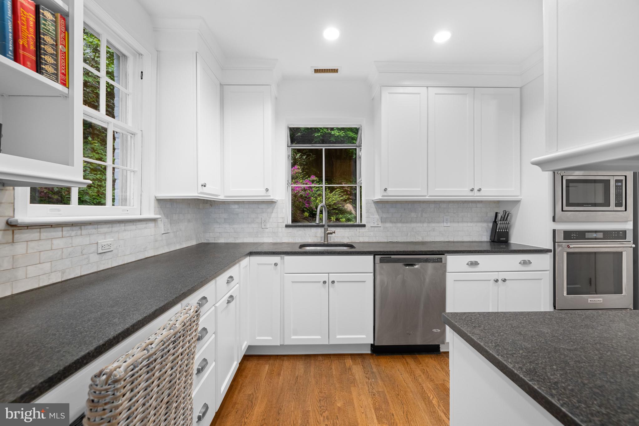3808 Reno Road Northwest Washington, DC 20008 - Photo 9 of 27