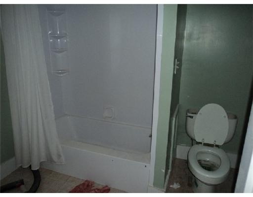 447 Clarks Mills Road Biddeford, ME 04005 - Photo 21 of 22 Bathroom.