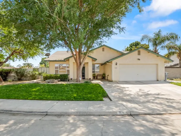 $400,000 | 1676 Riverglen Way, Coalinga, CA 93210