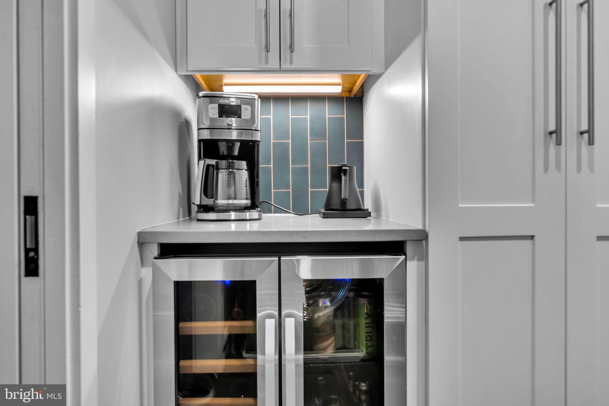 1300 4th Street Southeast, Unit PH2 Washington, DC 20003 - Photo 14 of 60 Nook for coffee/tea.