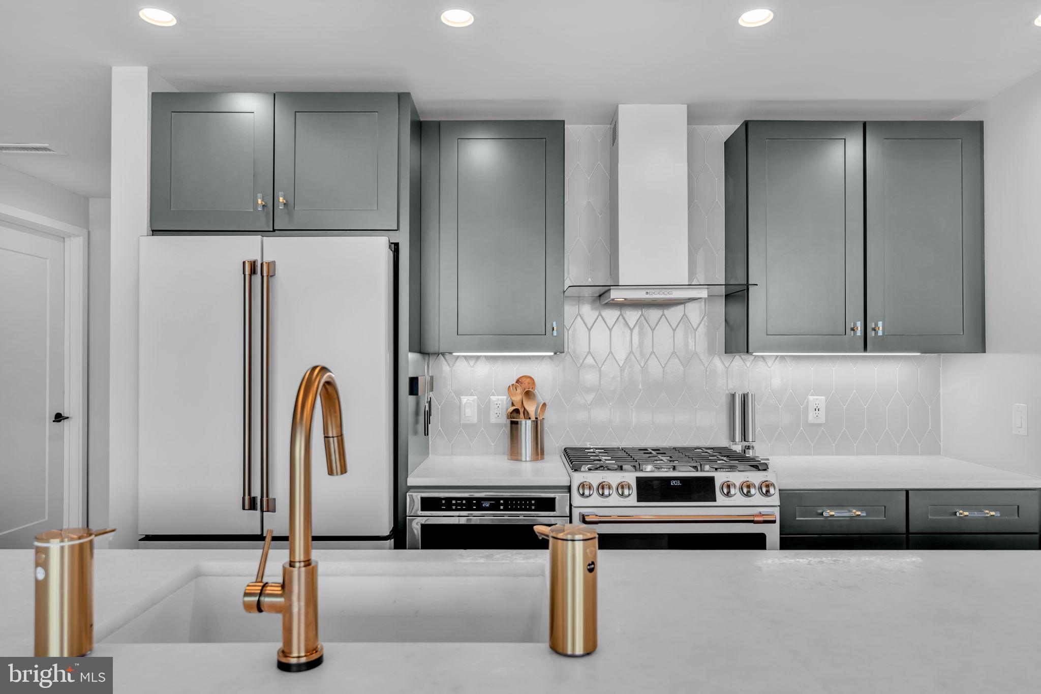 1300 4th Street Southeast, Unit PH2 Washington, DC 20003 - Photo 19 of 60 So much storage space for the gourmet cook!