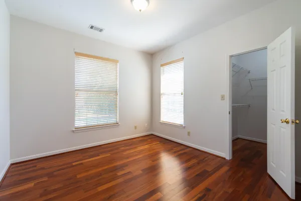 $2,750 | 1600 Long Grove Drive, Unit 121, Mount Pleasant, SC 29464