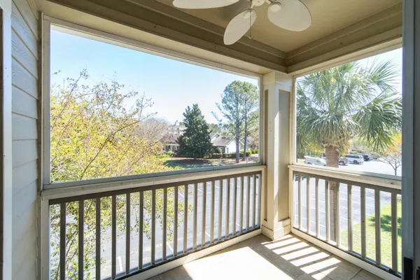 $2,750 | 1600 Long Grove Drive, Unit 121, Mount Pleasant, SC 29464