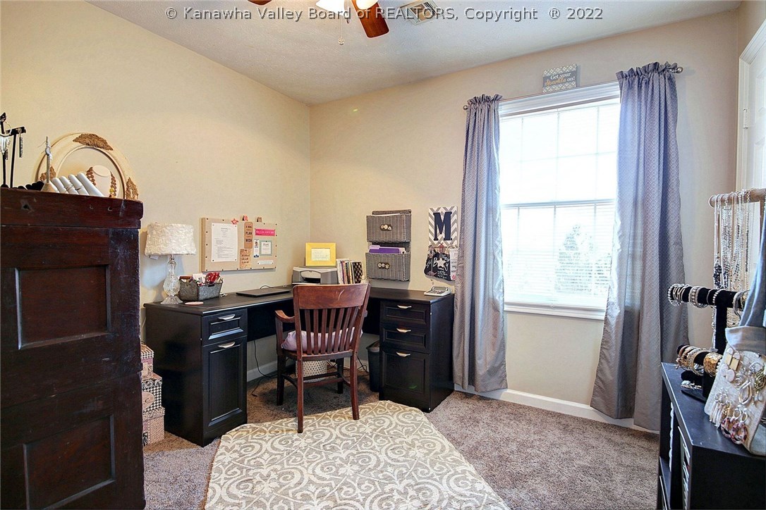 8 Thoroughbred Road Scott Depot, WV 25560 - Photo 13 of 30 Gallery Image 13