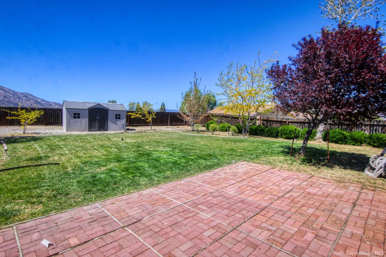 21725 Mid Way Tehachapi, CA 93561 - Photo 33 of 39 Gallery Image 33