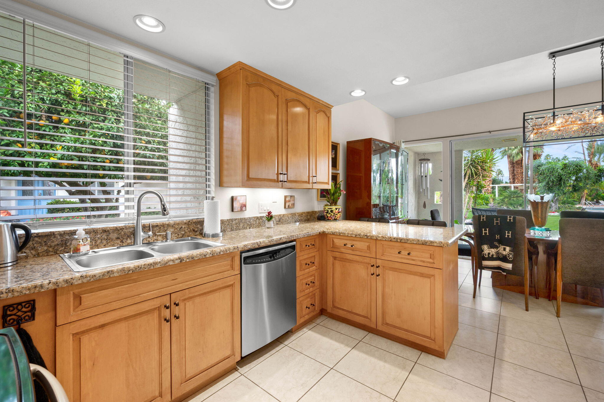 45690 Pawnee Road Indian Wells, CA 92210 - Photo 13 of 41 19-web-or-mls-DSC_4811