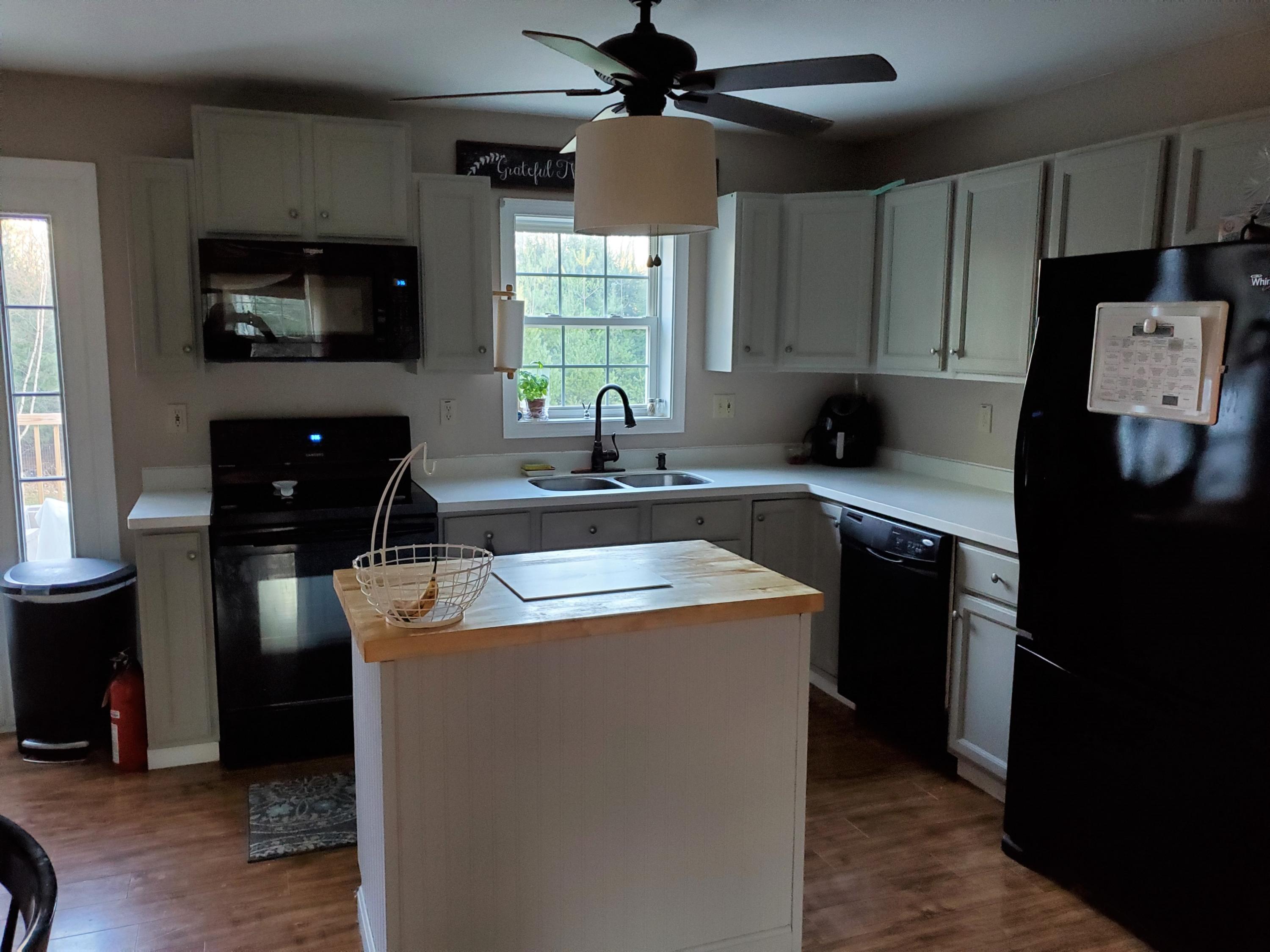 312 Long Swamp Road Berwick, ME 03901 - Photo 4 of 14 20191116_153700