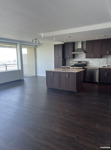 4 Horizon Road, Unit 1207 Fort Lee, NJ 07024 - Photo 5 of 33