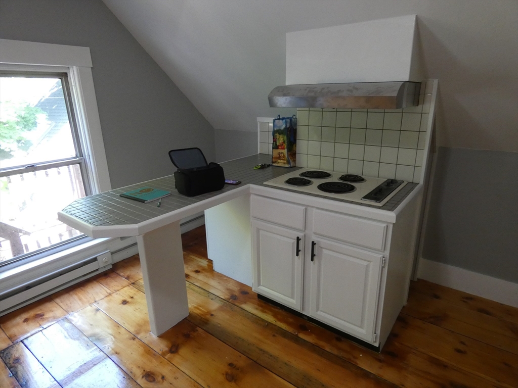 94 Maple Street, Unit 3 Gardner, MA 01440 - Photo 13 of 15