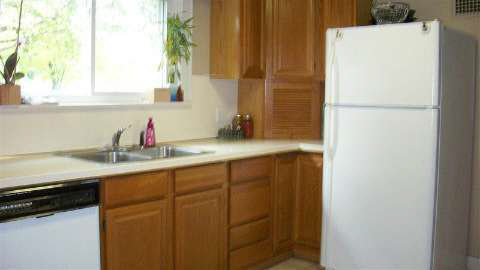 1169 Midland Road Saginaw, MI 48638 - Photo 3 of 19 20360987-2.JPG
