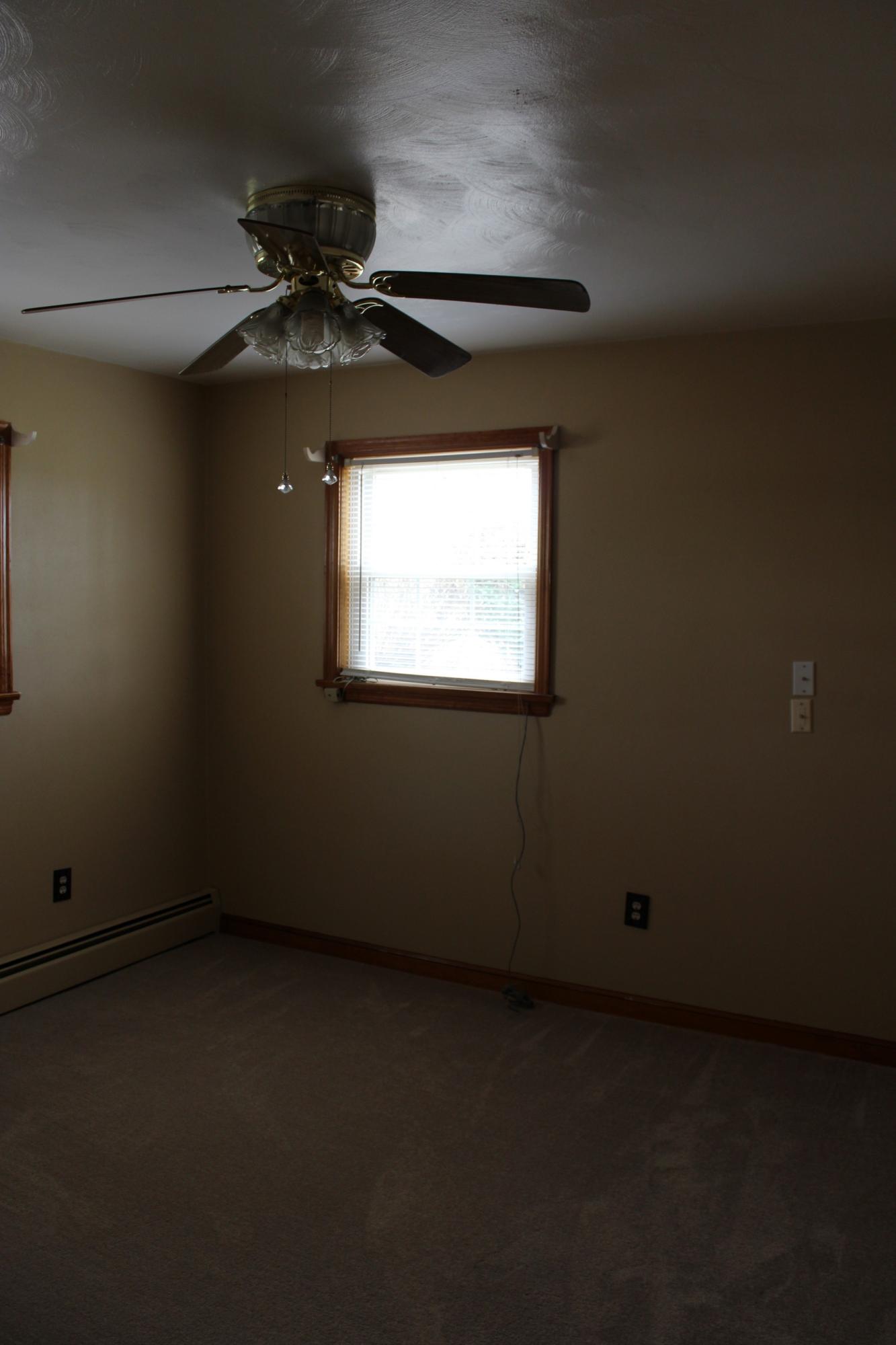 625 Magnolia Road Roanoke, VA 24019 - Photo 16 of 20 IMG_0606
