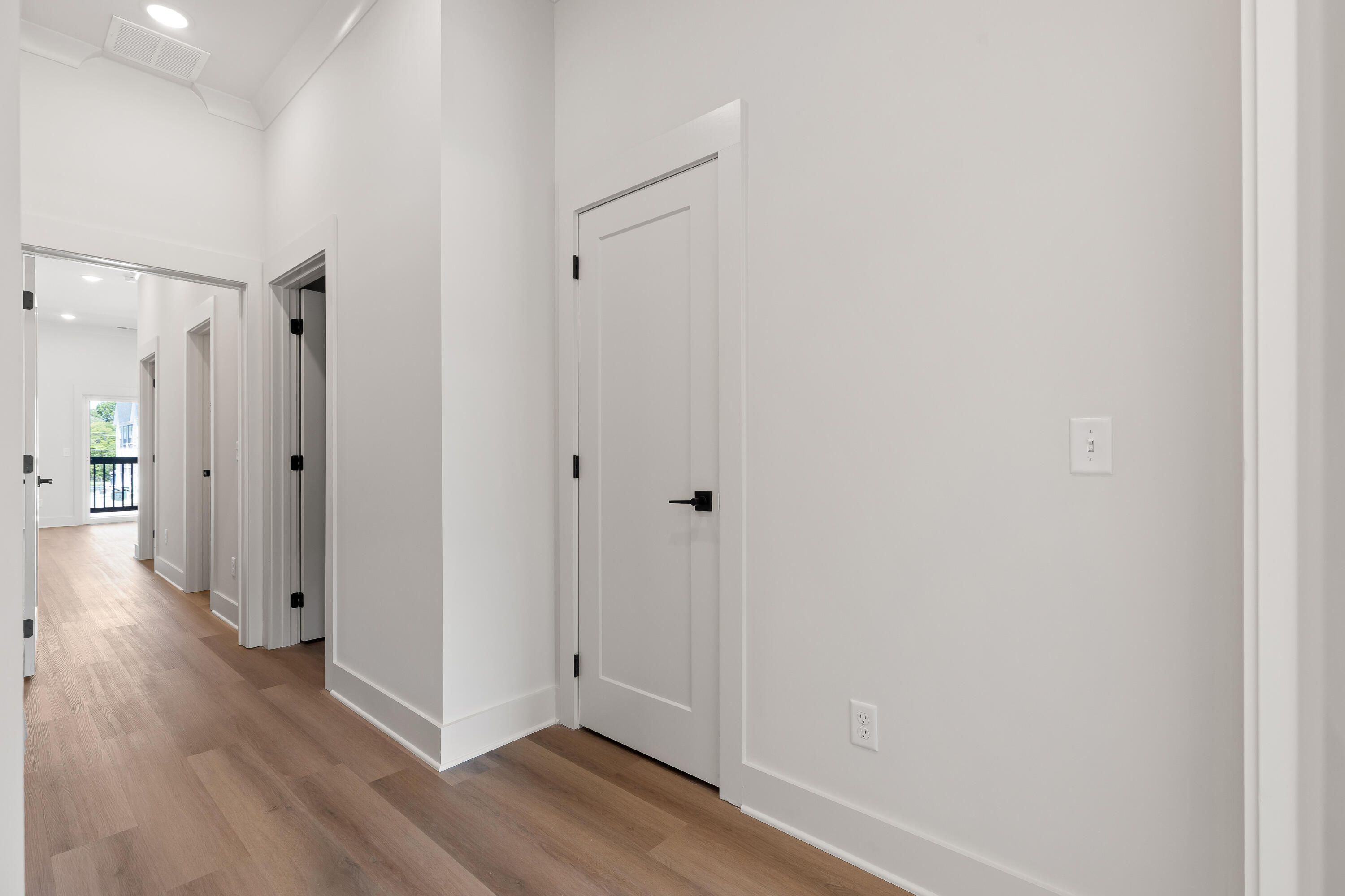 1792 South Watkins Street, Unit 204 Chattanooga, TN 37404 - Photo 13 of 26 18th-100 (1)